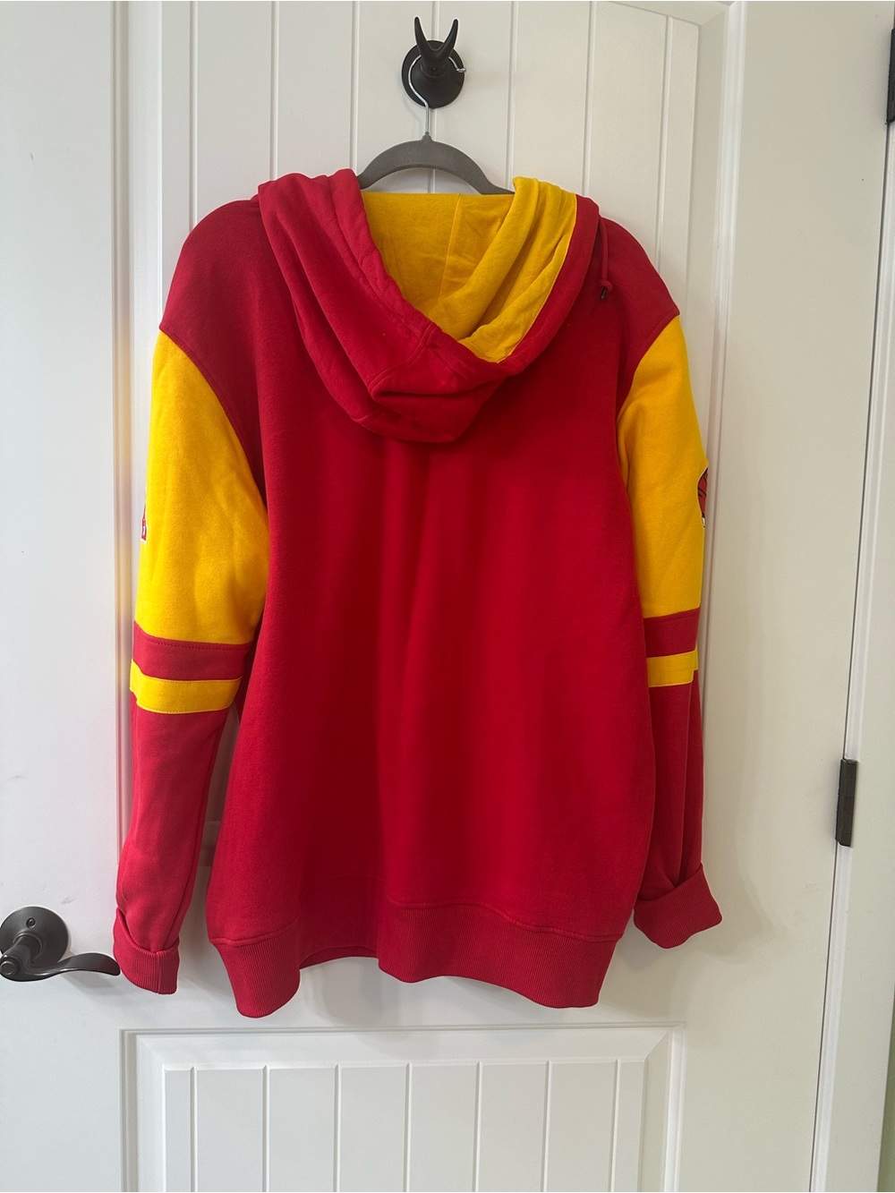 Kanas City Chiefs Sweatshirt Size-L - Picture 3 of 3